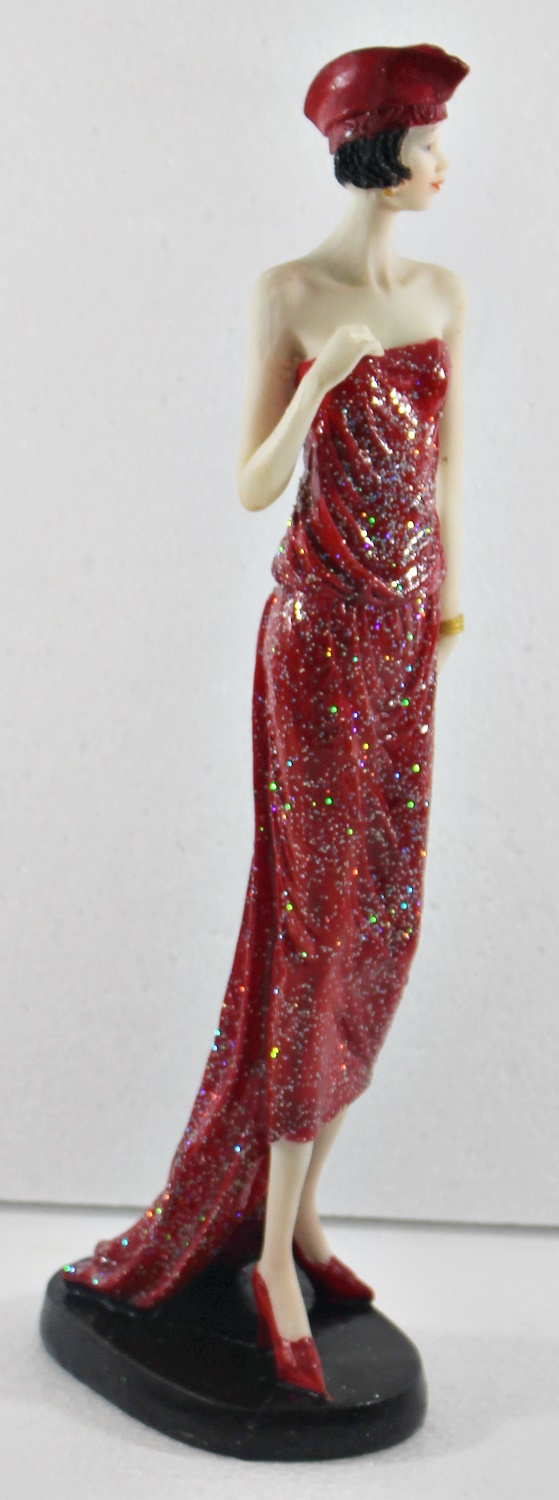 Beauty Figur Deko Modefigur Modepuppe Nostalgiefigur Dame rotes Kleid mit roter Mütze aus Resin
