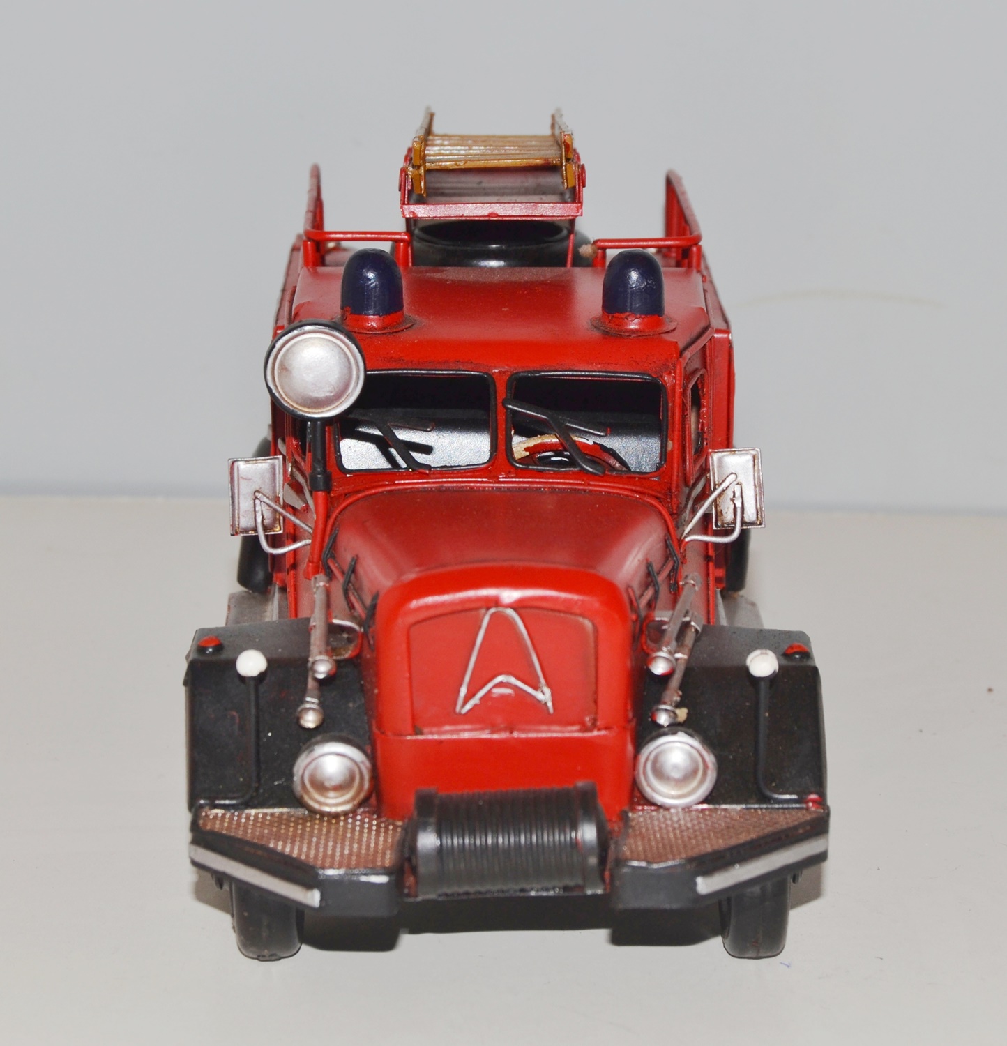 Blechauto Nostalgie Modellauto Oldtimer Feuerwehr Automarke Magirus Deutz TLF 16 aus Blech L 33 cm