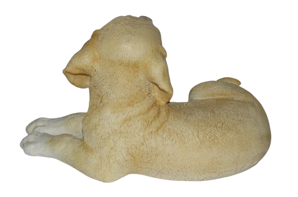 Deko Figur heller Labrador Retriever Welpe Hundefigur liegend Kollektion Castagna aus Resin H 17cm