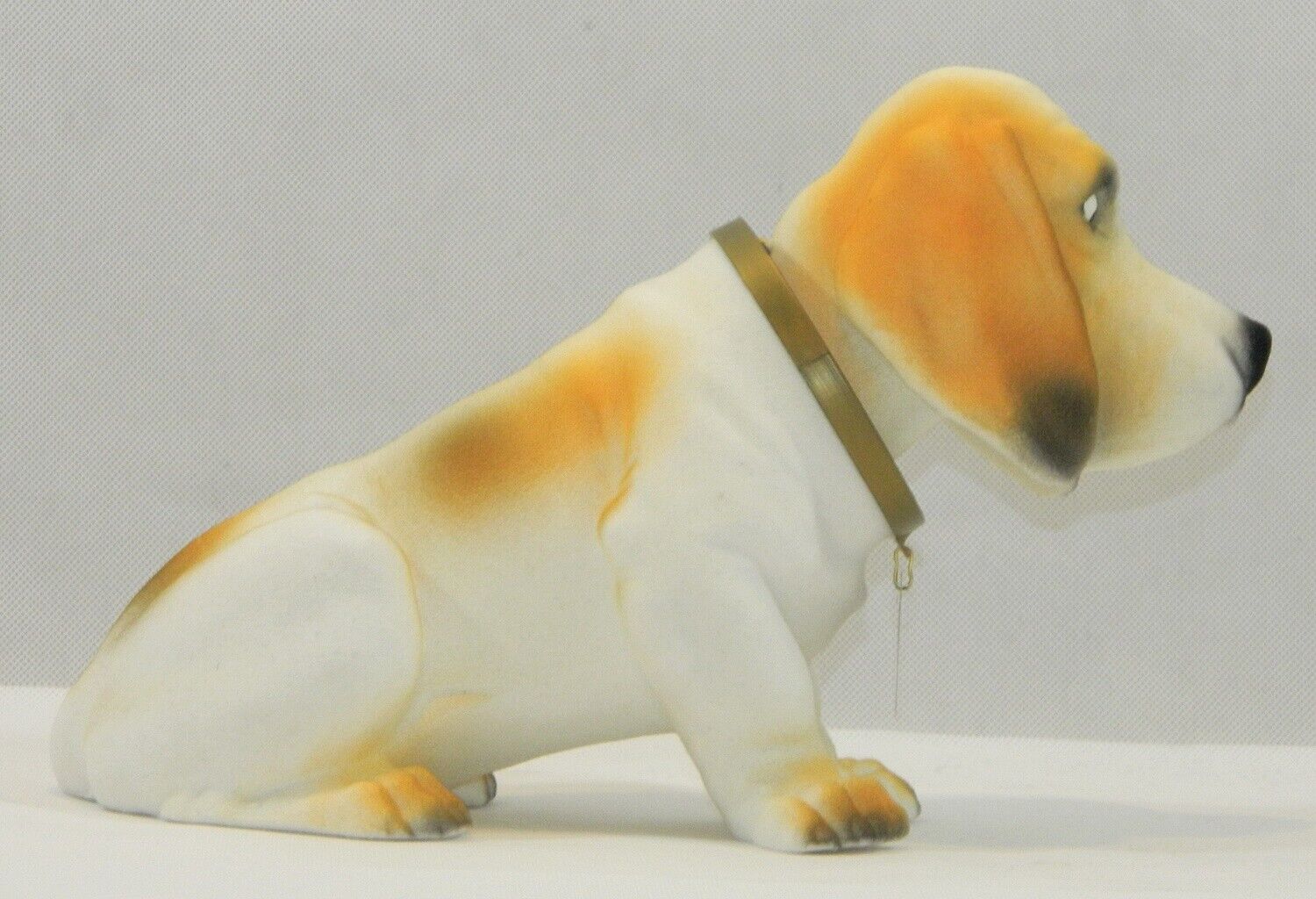 Wackel Figur Hund Basset Hound Wackelfigur H 19,5 cm groß Dekofigur mit Wackelkopf