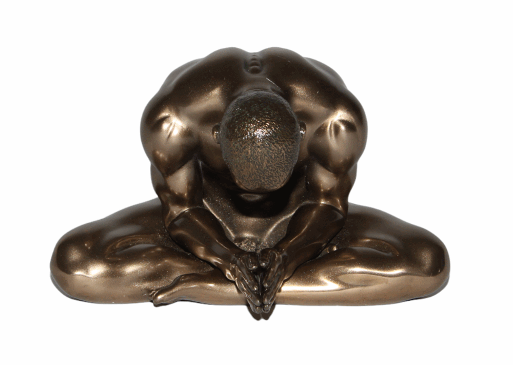 Deko Figur Body Talk Kollektion Nackter Mann Schneidersitz H 8 cm Bodybuilder Hände betent Skulptur