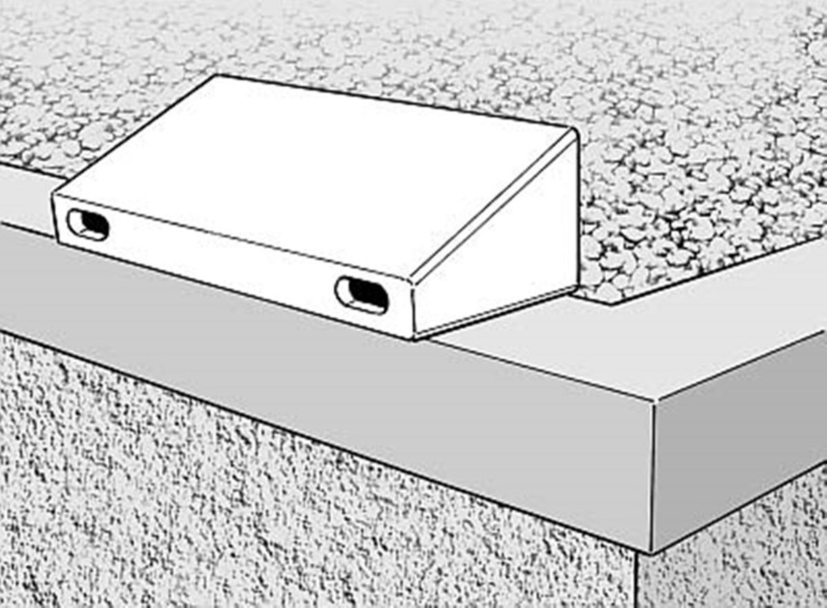 Naturschutzprodukt Mauersegler-Keilkasten (Drempelkasten) für Einbau in Dachbereiche