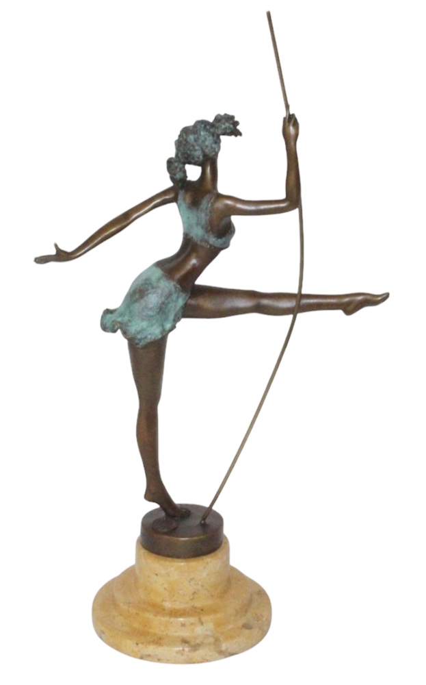 Bronzefigur „Tänzerin mit Reif“ – Anmutige Ballerina auf Sockel  Höhe 30 cm , Art Déco Stil