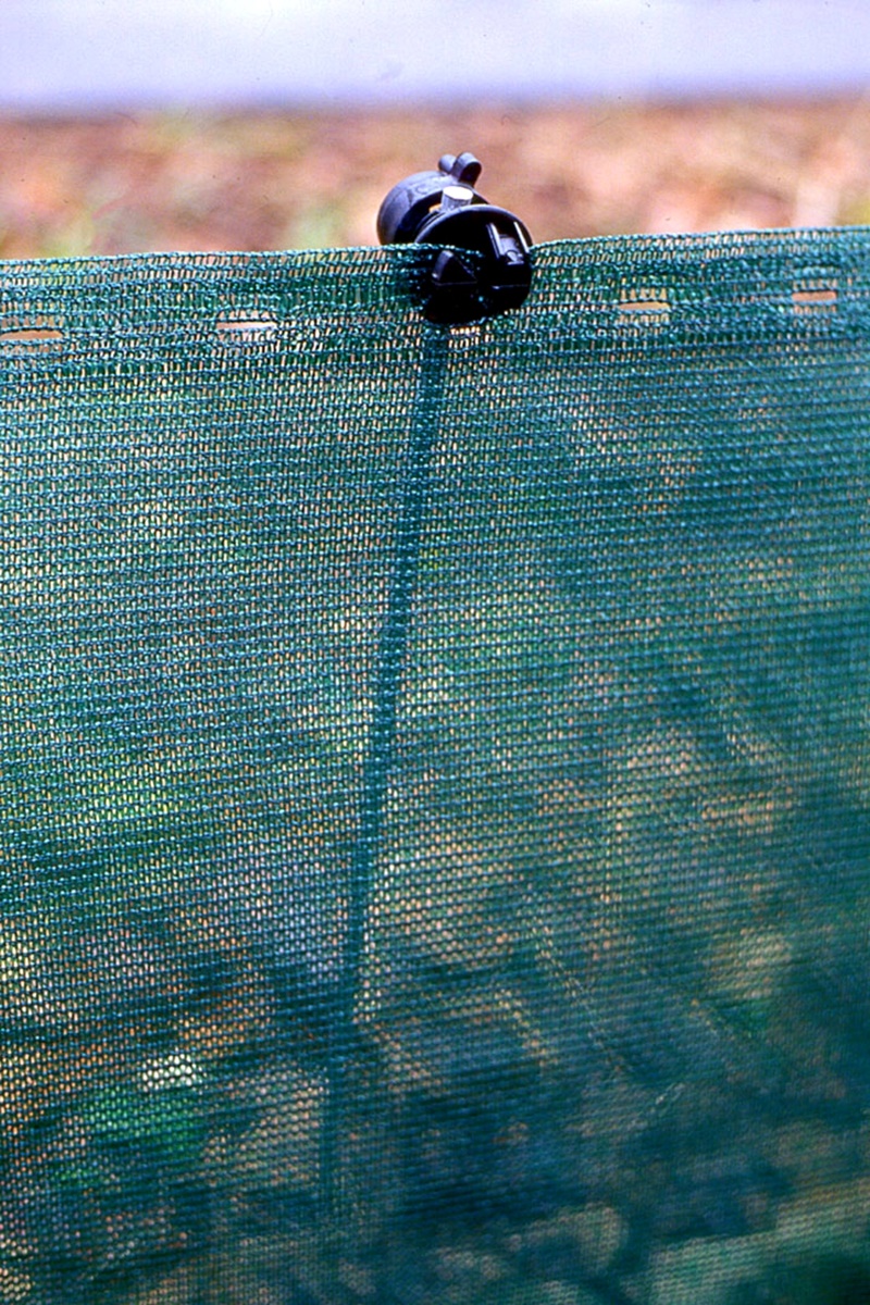 Naturschutzprodukt Amphibienschutzzaun Länge 100 m aus Kunststoffgewebe inkl. Zubehör