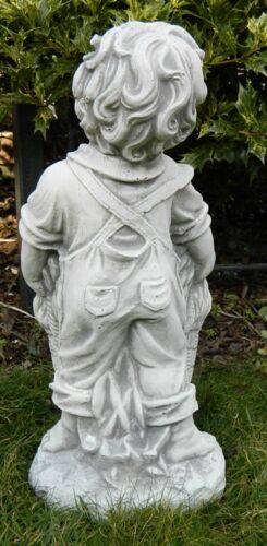 Beton Figur Junge mit Pflanzkorb H 45 cm Dekofigur und Gartenskulptur