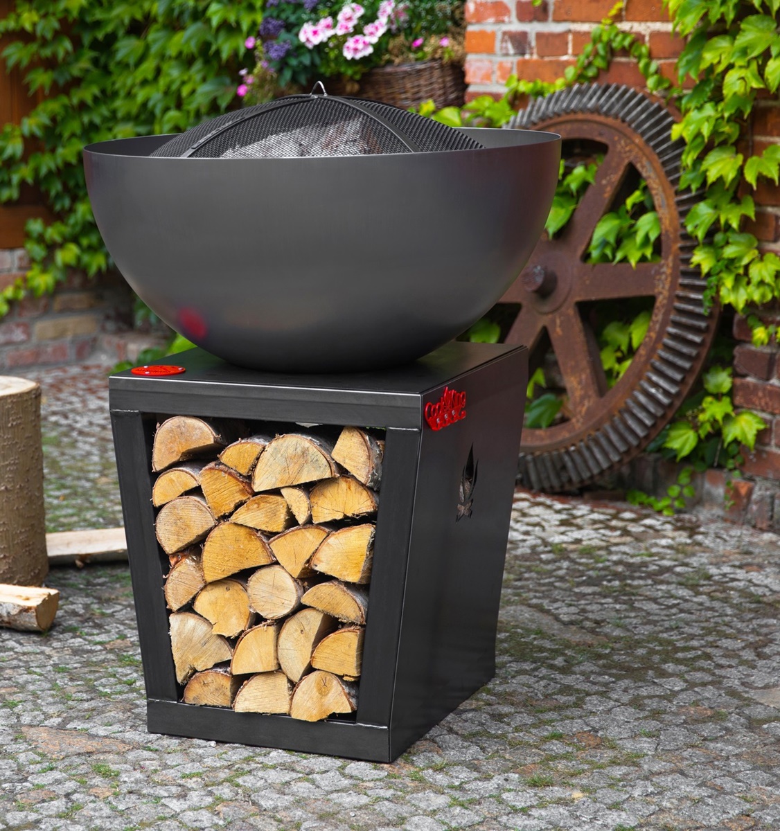 Grill SANTOS D 85 cm tiefe Grillschale Sockel mit Kaminholzablage Grillplatte aus Naturstahl