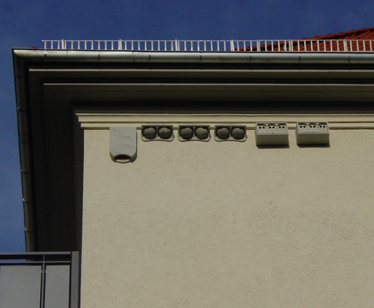 Naturschutzprodukt Mehlschwalben-Fassadennest Typ 11 mit 2 Nestern grau