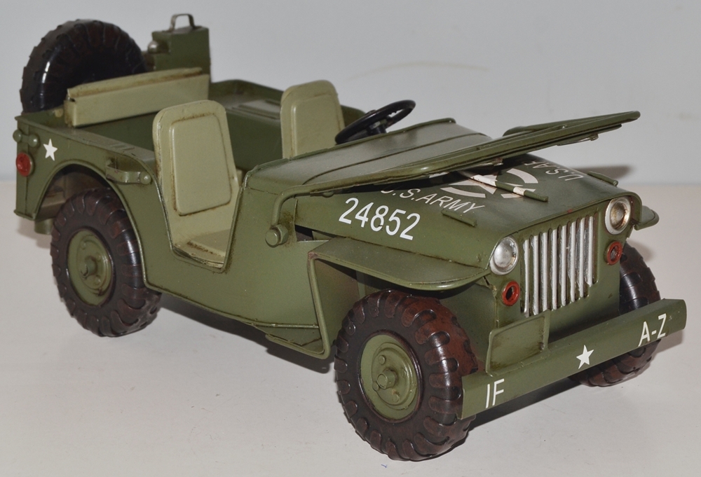 Blechauto Nostalgie Modellauto Oldtimer Automarke Jeep Willys Modell US-Army aus Blech L 27 cm
