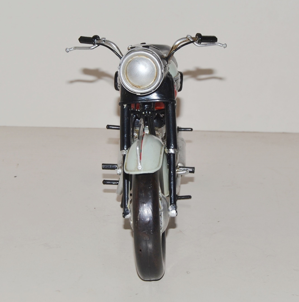 Blechmodell Nostalgie Modellmotorrad Oldtimer Marke Triumph Motorrad Modell aus Blech L 30 cm