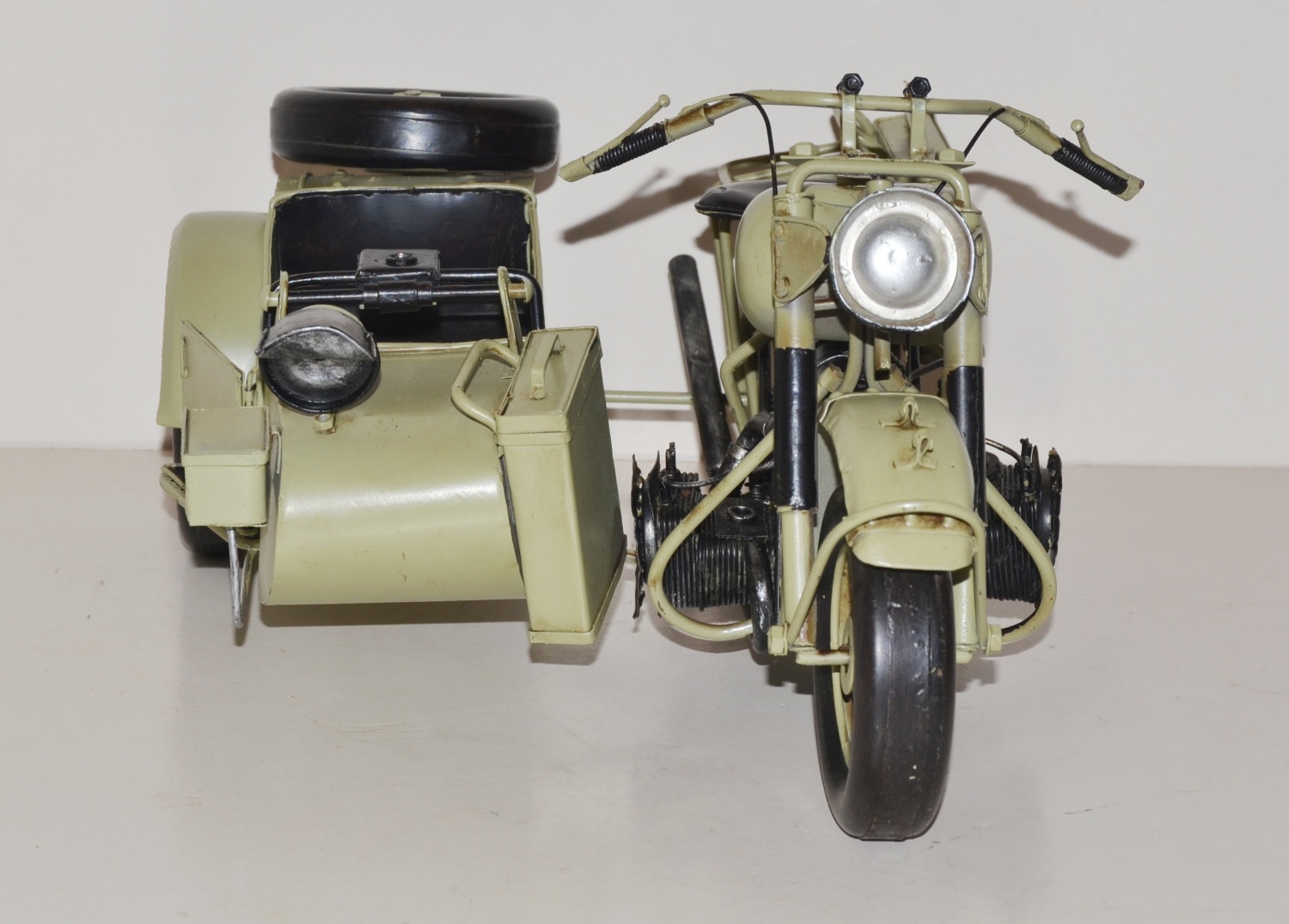 Blechmotorrad Nostalgie Modellauto Oldtimer Marke BMW Militär Motorrad 1944 aus Blech L 39 cm