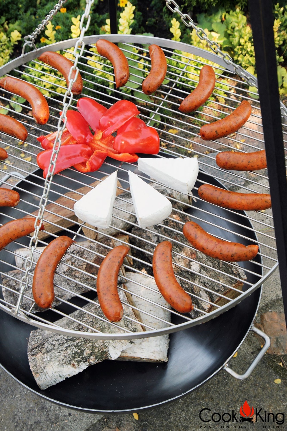 Set: Dreibein H 180 cm mit Grillrost Ø 70 cm Edelstahl + Feuerschale "Bali" Ø 80 cm Schwenkgrill