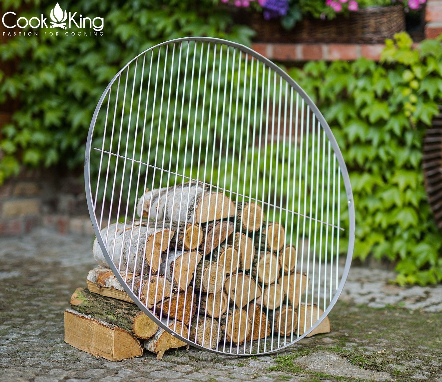 Schwenkgrill mit Kurbel H 180 cm mit Grillrost Ø 50 cm aus Edelstahl Dreibein Grill Grillständer