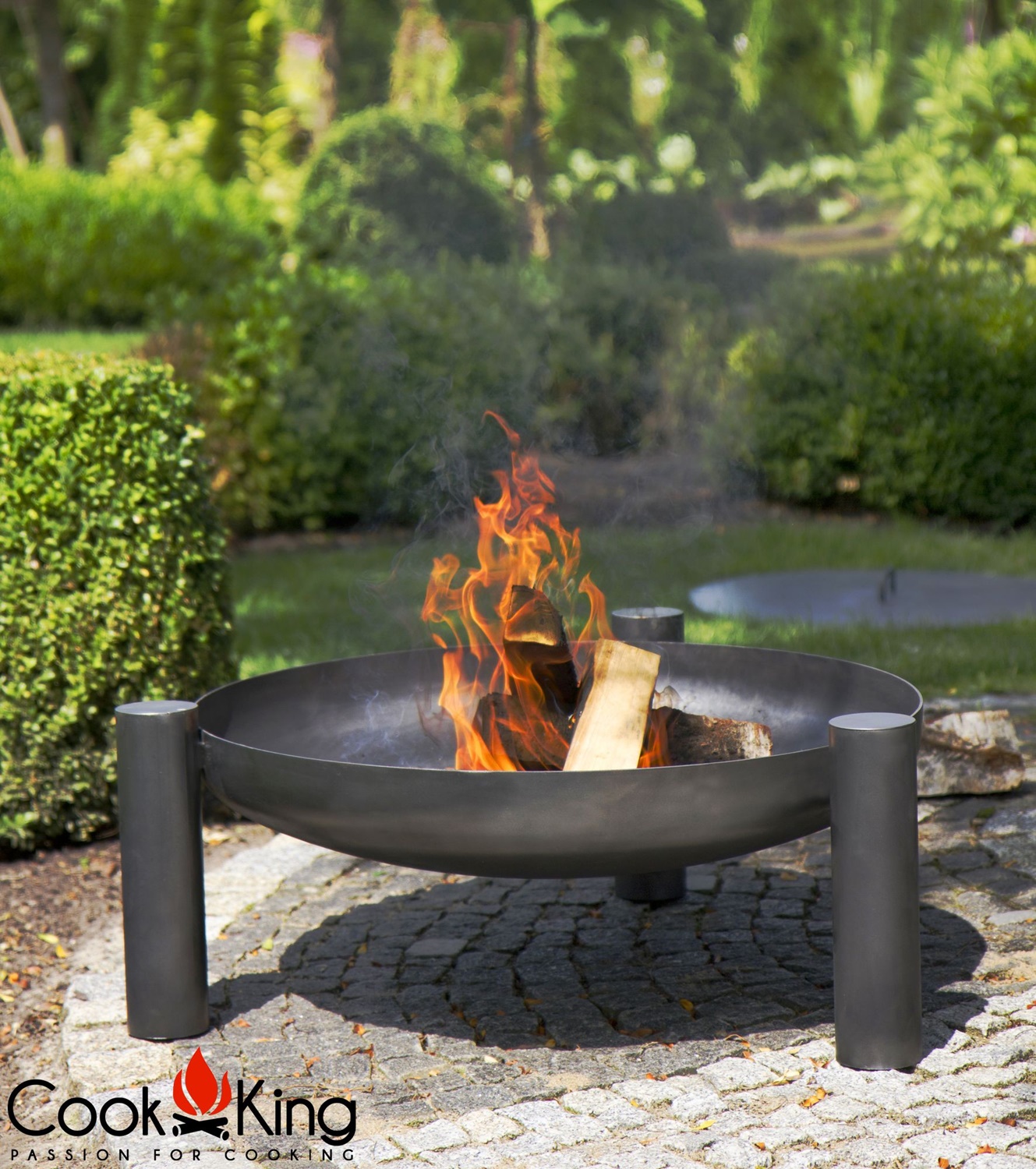 Feuerschale "Palma" Ø 60 cm Feuerstelle für den Garten aus Stahl Feuerkorb als Wärmequelle oder Gril